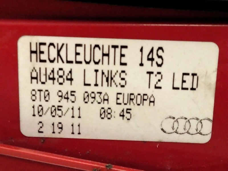 Recambio de piloto trasero izquierdo porton para audi a5 (8t3) 2.0 tdi referencia OEM IAM 8T0945093  