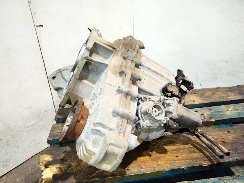 Recambio de caja transfer para land rover discovery 5 referencia OEM IAM CPLA7K780  