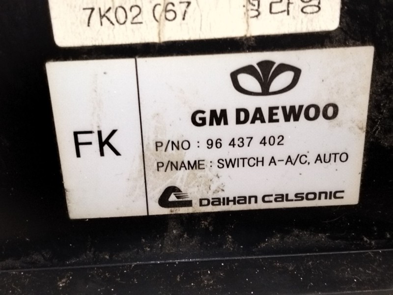 Recambio de mando climatizador para chevrolet aveo / kalos sedán (t250, t255) 1.4 referencia OEM IAM 96437402  