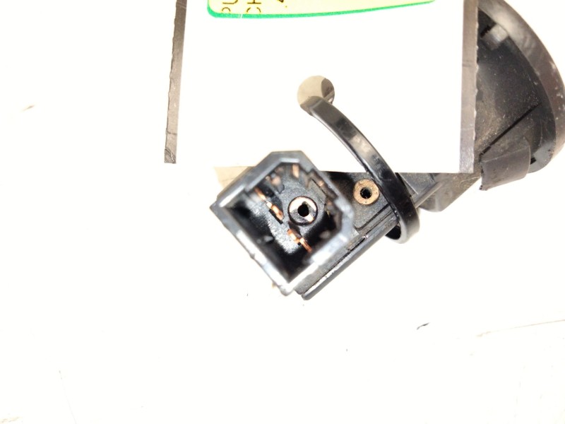 Recambio de pulsador maletero para chevrolet aveo / kalos sedán (t250, t255) 1.4 referencia OEM IAM   