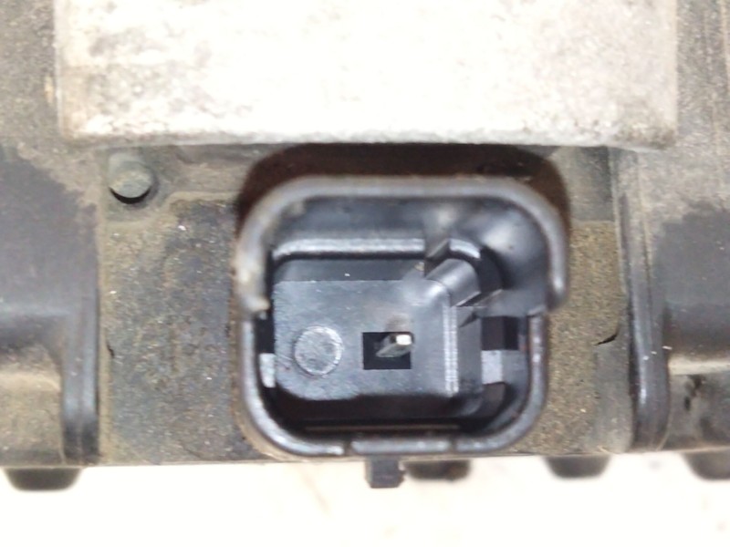 Recambio de alternador para peugeot boxer furgón 2.0 bluehdi 130 referencia OEM IAM 9824742880  