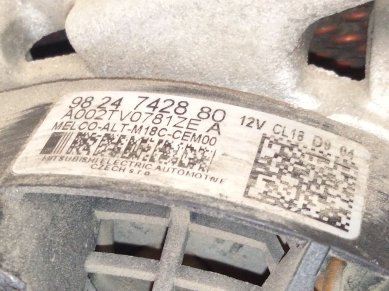 Recambio de alternador para peugeot boxer furgón 2.0 bluehdi 130 referencia OEM IAM 9824742880  