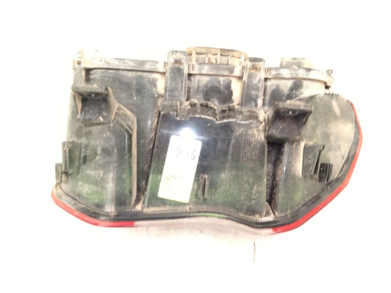 Recambio de piloto trasero derecho para ford transit courier referencia OEM IAM ET7613404  