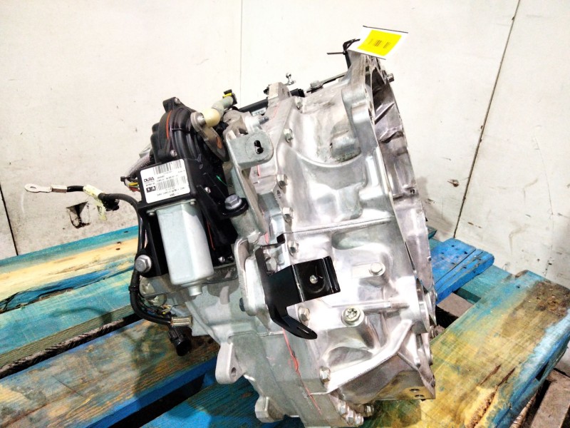 Recambio de caja cambios para citroën c4 picasso ii 2.0 bluehdi 150 referencia OEM IAM TF82SC  