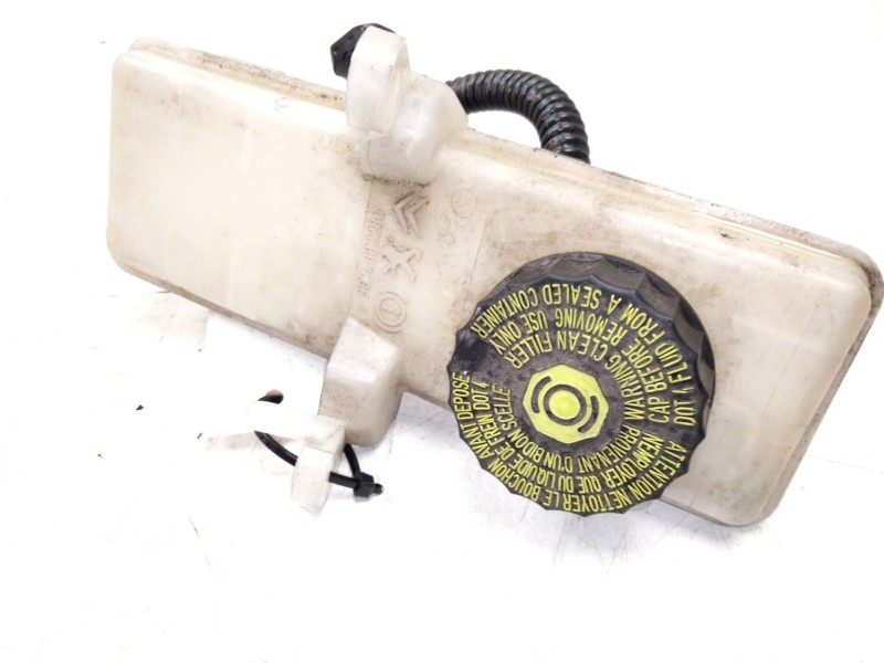 Recambio de deposito bomba freno para citroën c4 picasso ii 2.0 bluehdi 150 referencia OEM IAM 9674882280  