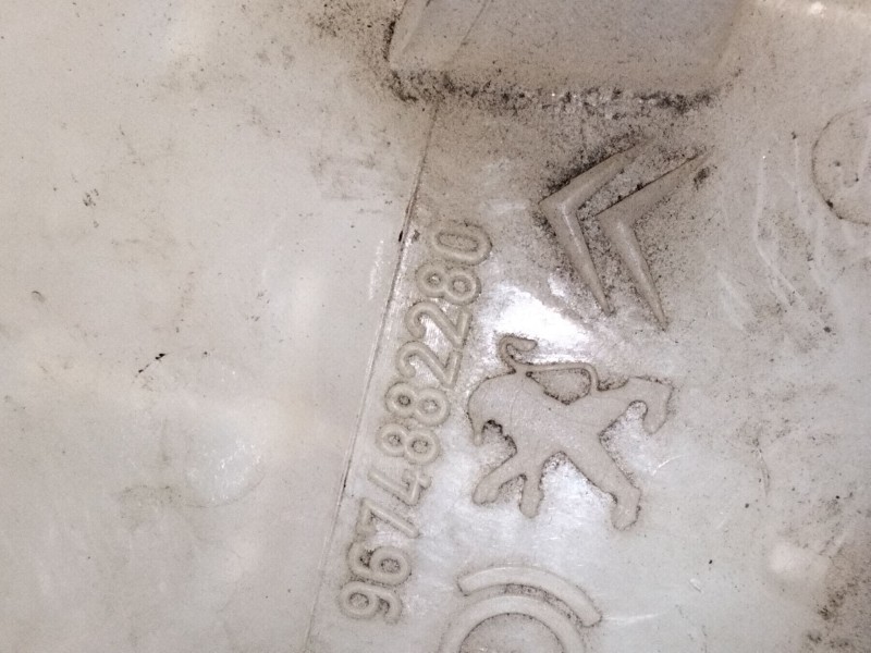 Recambio de deposito bomba freno para citroën c4 picasso ii 2.0 bluehdi 150 referencia OEM IAM 9674882280  