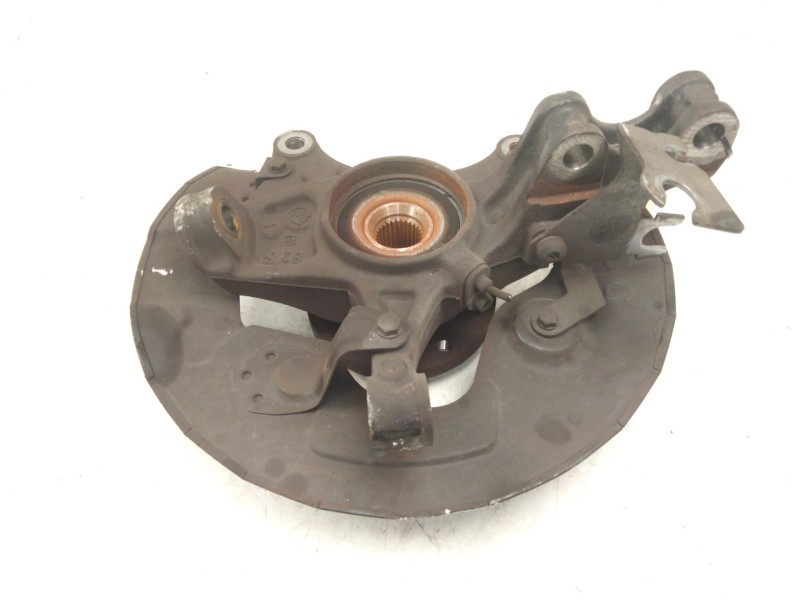 Recambio de mangueta delantera derecha para citroën c4 picasso ii 2.0 bluehdi 150 referencia OEM IAM P65  