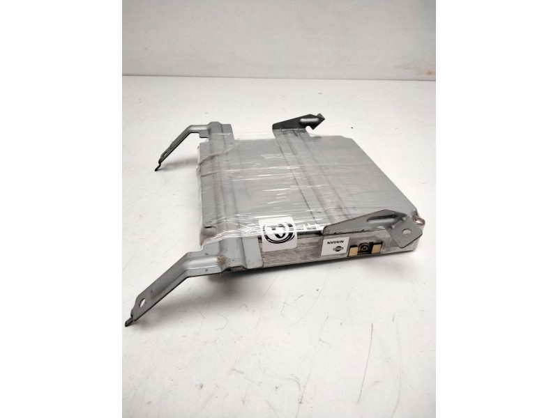 Recambio de centralita motor uce para nissan serena (c23m) referencia OEM IAM 23710F310 MECMT970 WU