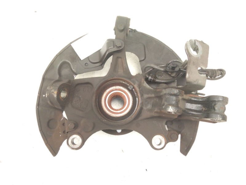 Recambio de mangueta delantera izquierda para citroën c4 picasso ii 2.0 bluehdi 150 referencia OEM IAM P64  