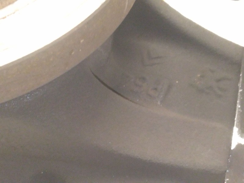 Recambio de mangueta delantera izquierda para citroën c4 picasso ii 2.0 bluehdi 150 referencia OEM IAM P64  