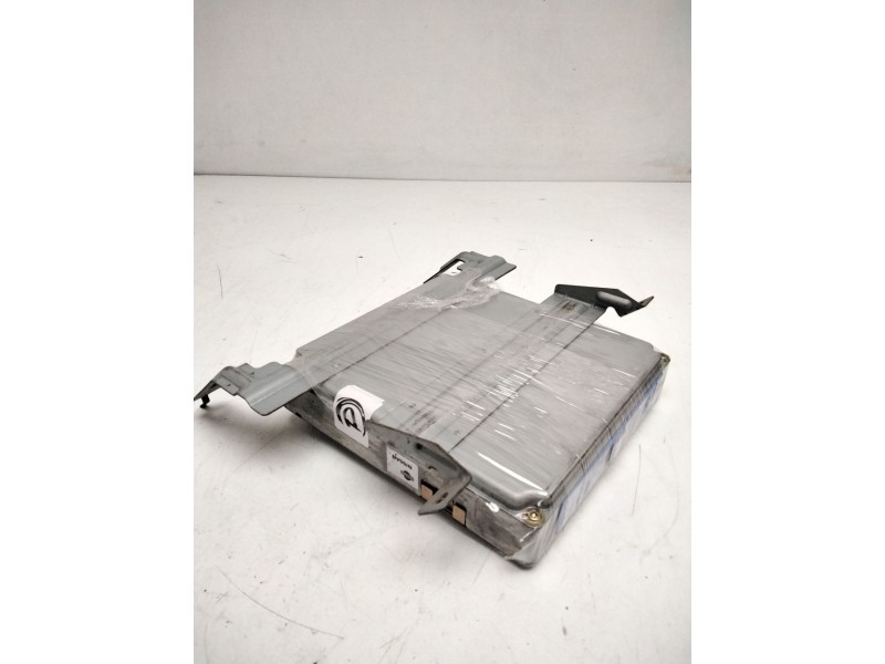 Recambio de centralita motor uce para nissan serena (c23m) referencia OEM IAM 23710F310 MECMT970 WU