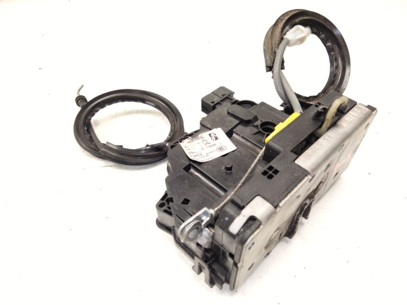 Recambio de cerradura puerta delantera izquierda para peugeot boxer furgón 2.0 bluehdi 130 referencia OEM IAM   