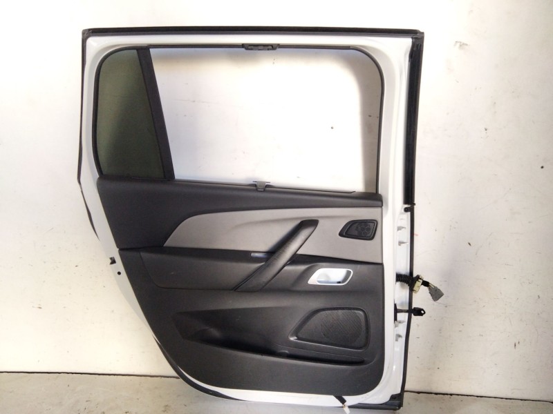 Recambio de puerta trasera izquierda para citroën c4 picasso ii 2.0 bluehdi 150 referencia OEM IAM   