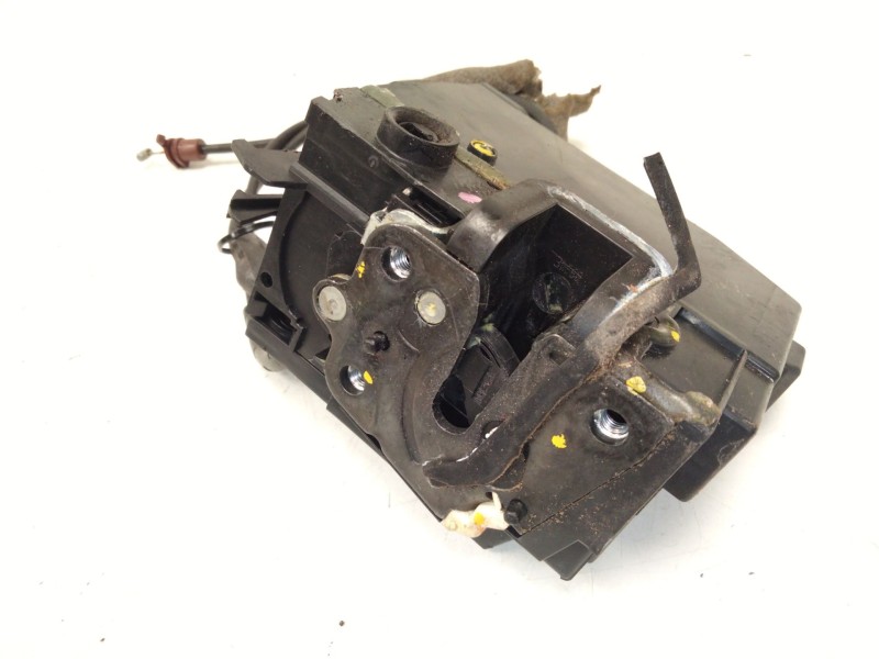 Recambio de cerradura puerta trasera derecha para citroën c4 picasso ii 2.0 bluehdi 150 referencia OEM IAM 9810311180  