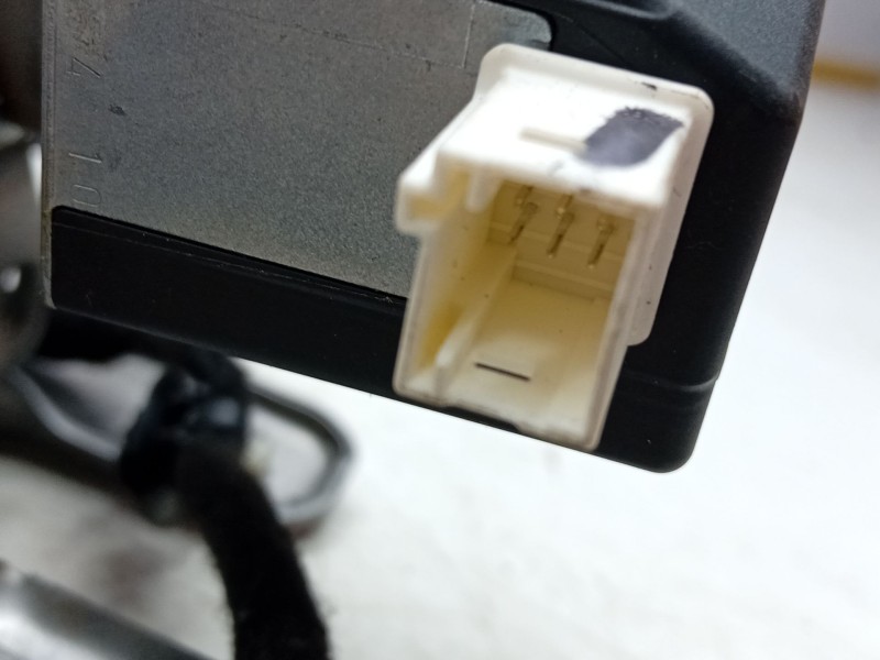 Recambio de columna direccion para citroën c4 picasso ii 2.0 bluehdi 150 referencia OEM IAM 9674861177  