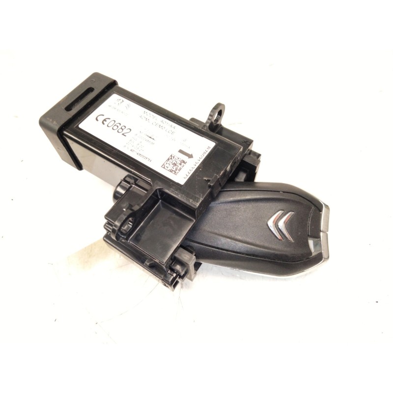 Recambio de conmutador de arranque para citroën c4 picasso ii 2.0 bluehdi 150 referencia OEM IAM 9800630080  