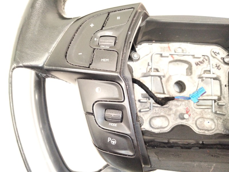 Recambio de volante para citroën c4 picasso ii 2.0 bluehdi 150 referencia OEM IAM 96777870  