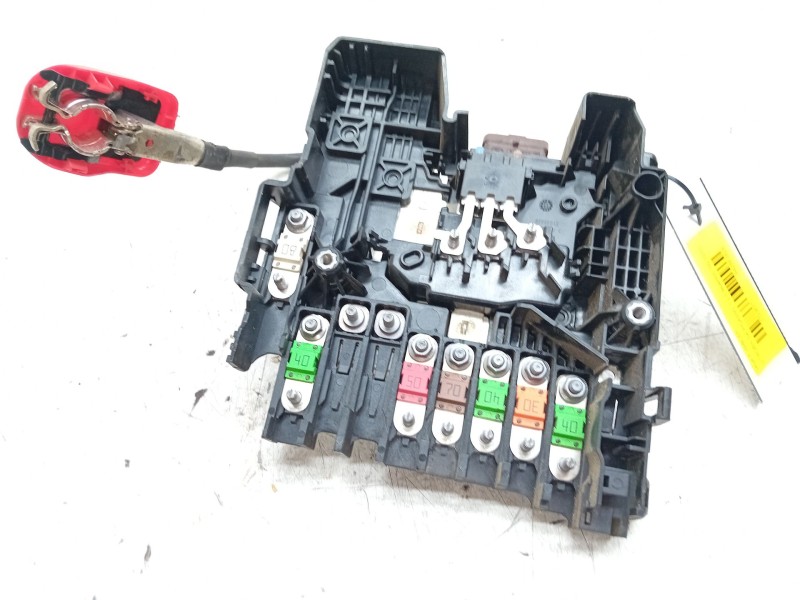 Recambio de caja fusibles para citroën c4 picasso ii 2.0 bluehdi 150 referencia OEM IAM 9675349880  