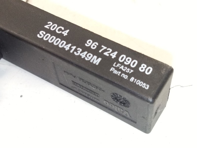 Recambio de antena para citroën c4 picasso ii 2.0 bluehdi 150 referencia OEM IAM 9672409080  