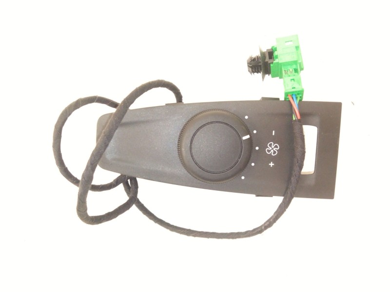 Recambio de mando climatizador para citroën c4 picasso ii 2.0 bluehdi 150 referencia OEM IAM 96754037  