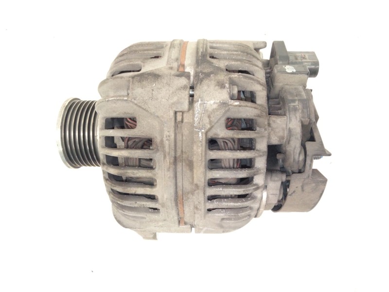 Recambio de alternador para fuso (mitsubishi) canter 7c15 eco hybrid referencia OEM IAM ME230743  