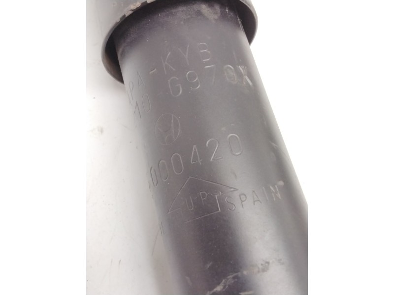 Recambio de amortiguador trasero para nissan patrol gr iv (y60, gr) 3.0 4wd referencia OEM IAM 56210G970X E000420 KYB
