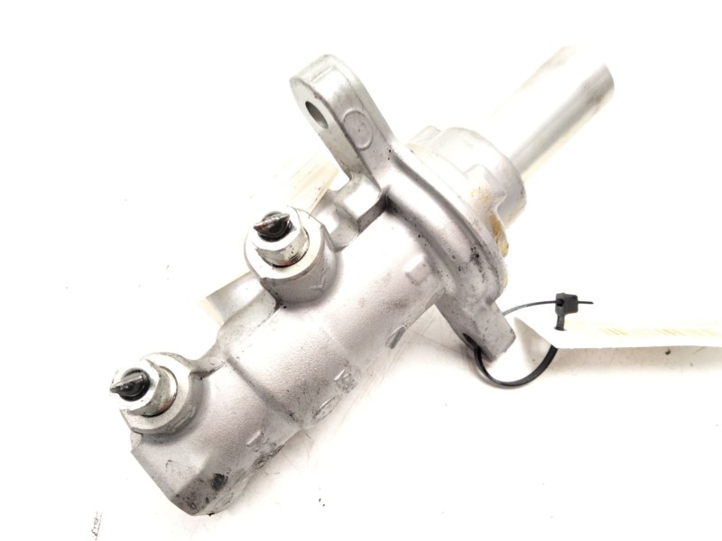 Recambio de bomba freno para fuso (mitsubishi) canter 7c15 eco hybrid referencia OEM IAM   