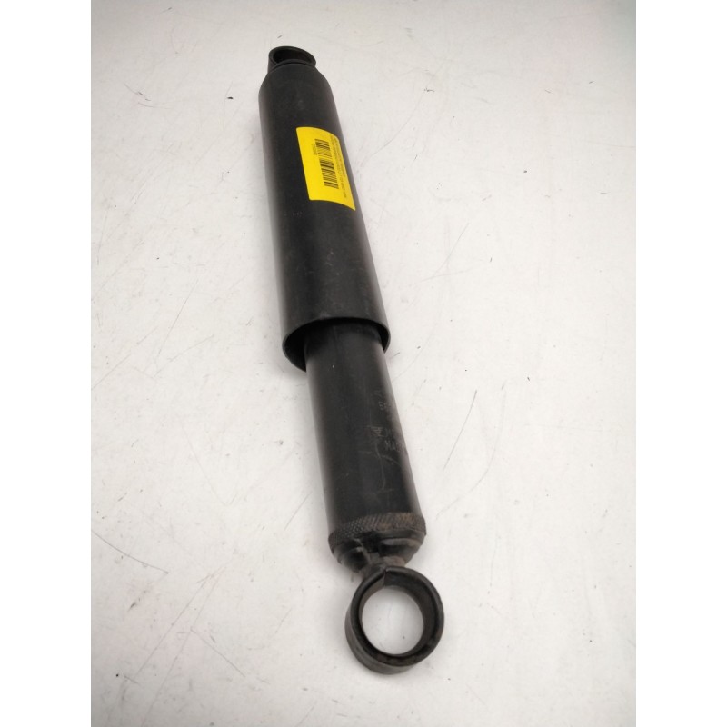 Recambio de amortiguador trasero para nissan terrano ii (r20) 2.7 tdi 4wd referencia OEM IAM 562107F000 96250MP MONROE