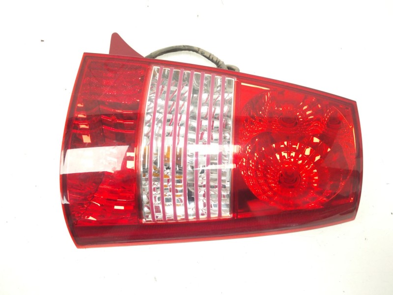 Recambio de piloto trasero derecho para kia picanto i (sa) 1.1 referencia OEM IAM   