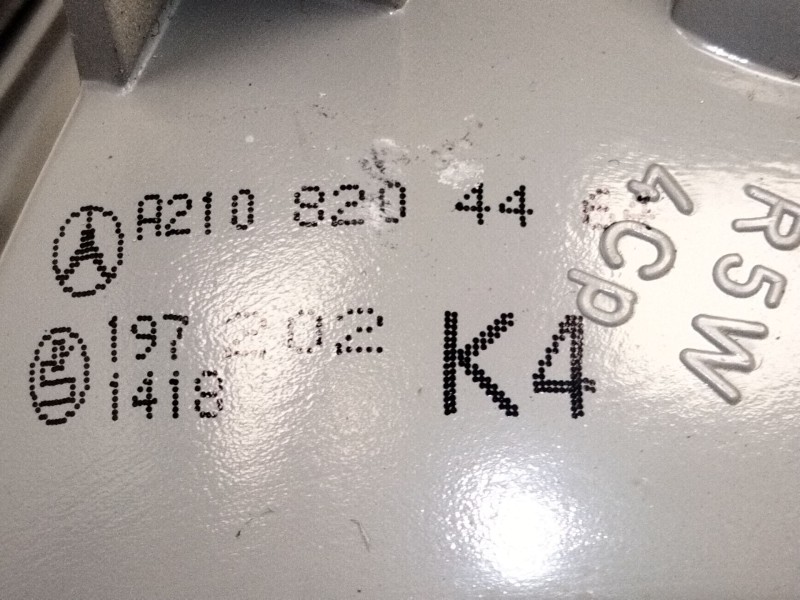 Recambio de piloto trasero derecho para mercedes-benz clase e (w210) e 290 turbo-d (210.017) referencia OEM IAM A2108204464  