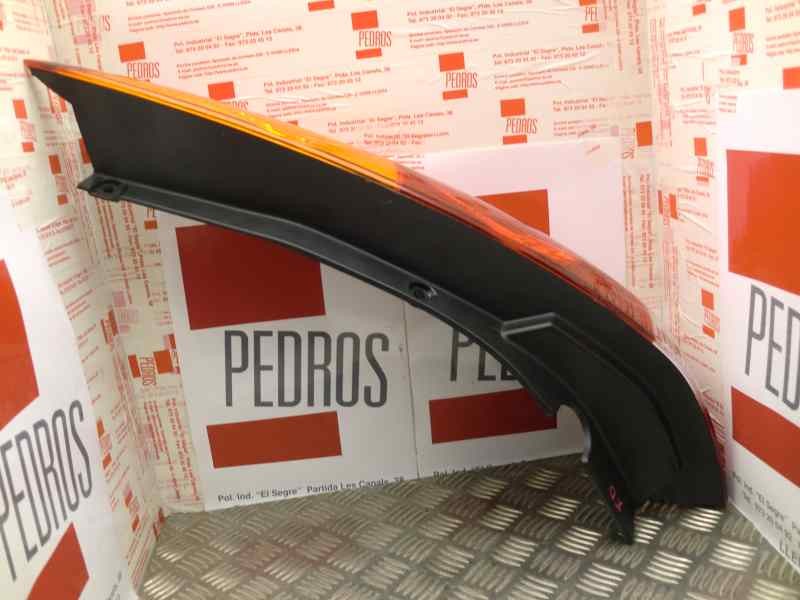 Recambio de piloto trasero derecho para nissan almera tino (v10m) 2.2 dci diesel cat referencia OEM IAM 26550BU200 VALEO 8930386