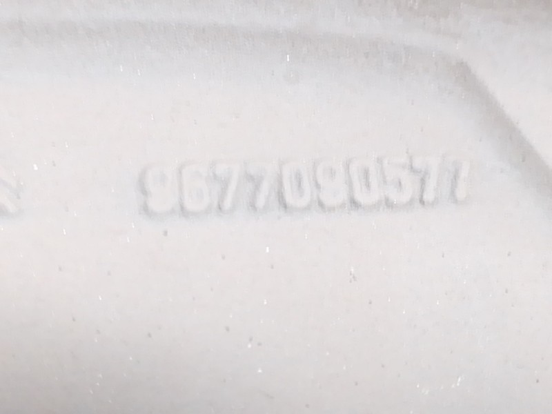 Recambio de llanta aluminio para citroën c4 picasso ii 2.0 bluehdi 150 referencia OEM IAM 9677090577  