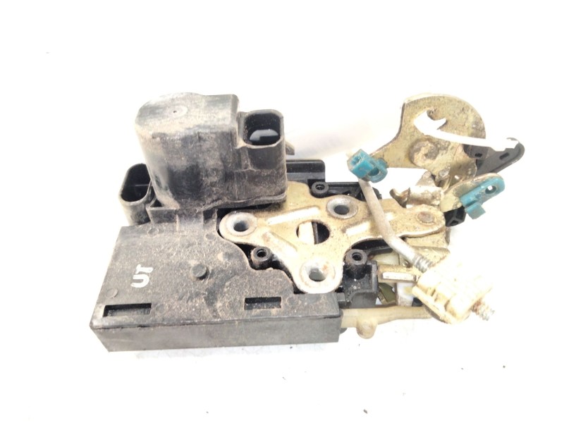 Recambio de cerradura puerta trasera derecha para daewoo tacuma (u100) 2.0 referencia OEM IAM   