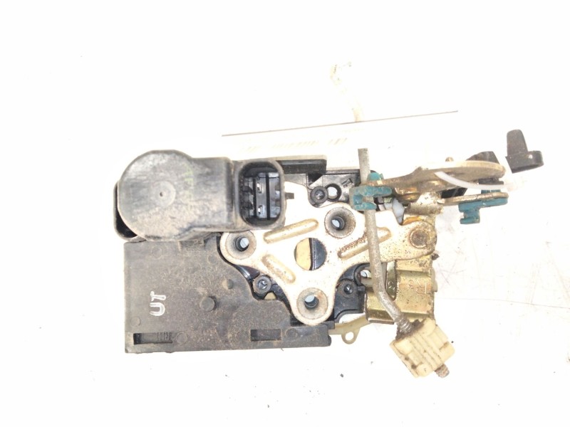 Recambio de cerradura puerta trasera derecha para daewoo tacuma (u100) 2.0 referencia OEM IAM   