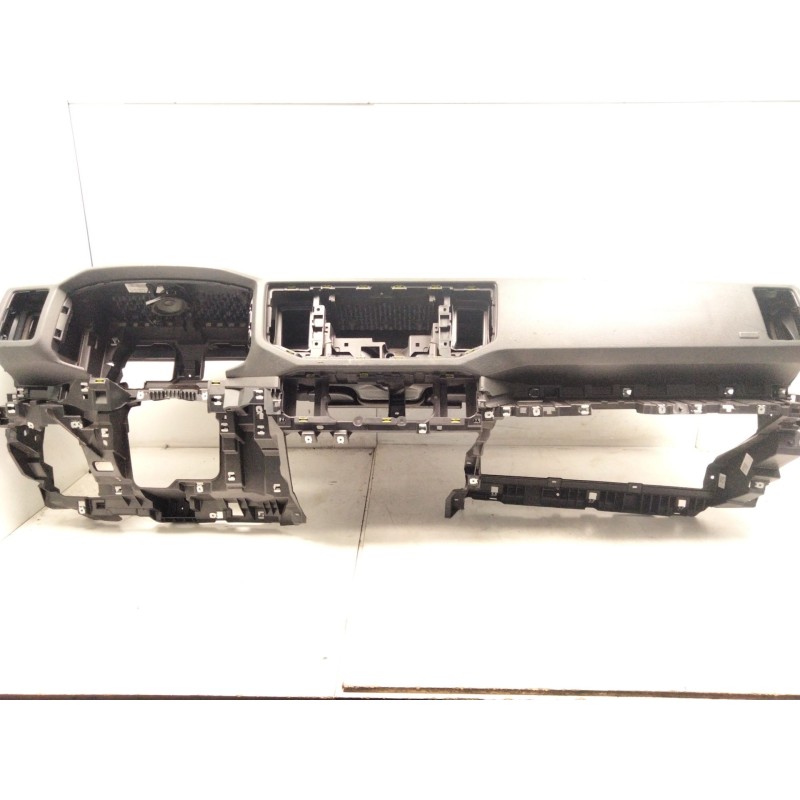 Recambio de salpicadero para man tge furgón 2.0 tdi (01v, 03v, 36v, uyb, uyc, uyd) referencia OEM IAM 7C1857003  