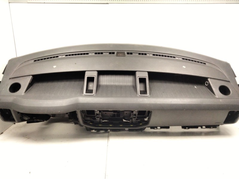 Recambio de salpicadero para man tge furgón 2.0 tdi (01v, 03v, 36v, uyb, uyc, uyd) referencia OEM IAM 7C1857003  