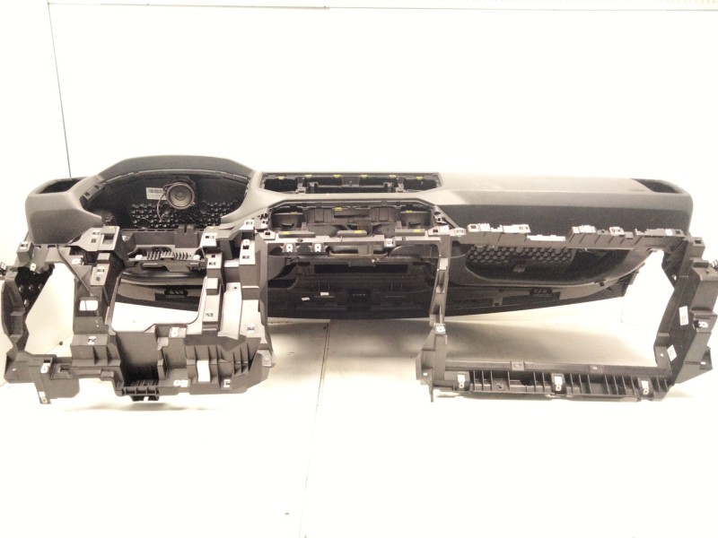 Recambio de salpicadero para man tge furgón 2.0 tdi (01v, 03v, 36v, uyb, uyc, uyd) referencia OEM IAM 7C1857003  