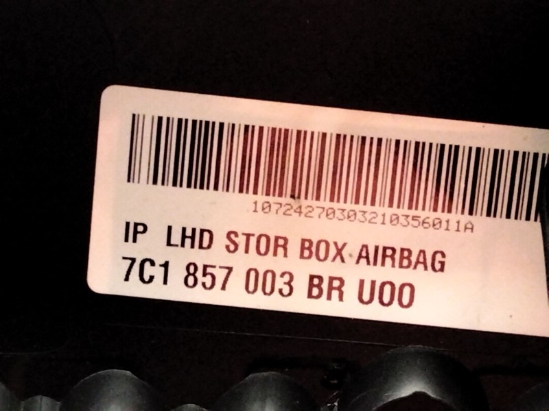 Recambio de salpicadero para man tge furgón 2.0 tdi (01v, 03v, 36v, uyb, uyc, uyd) referencia OEM IAM 7C1857003  