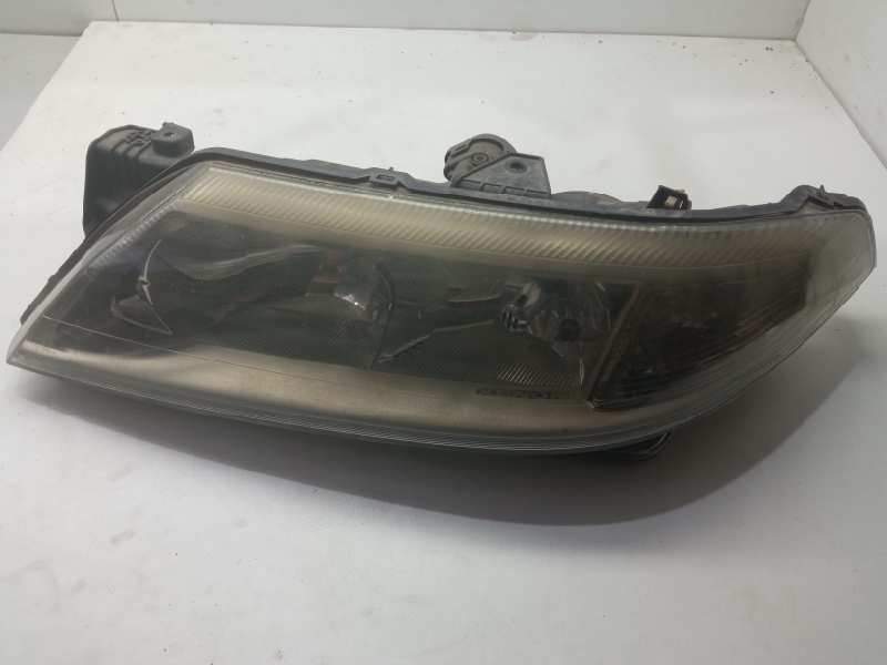 Recambio de faro izquierdo para renault laguna ii grandtour (kg0) dynamique referencia OEM IAM 7701048927  