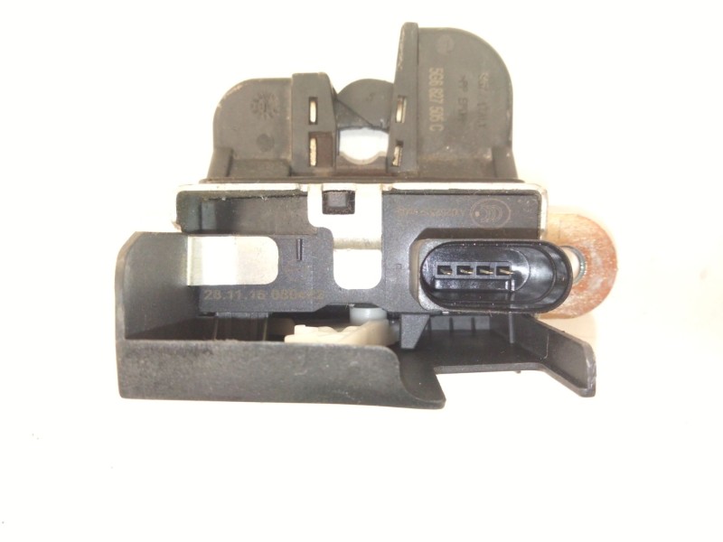 Recambio de cerradura maletero / porton para volkswagen golf vii (5g1, bq1, be1, be2) 2.0 tdi referencia OEM IAM 5G6827505  