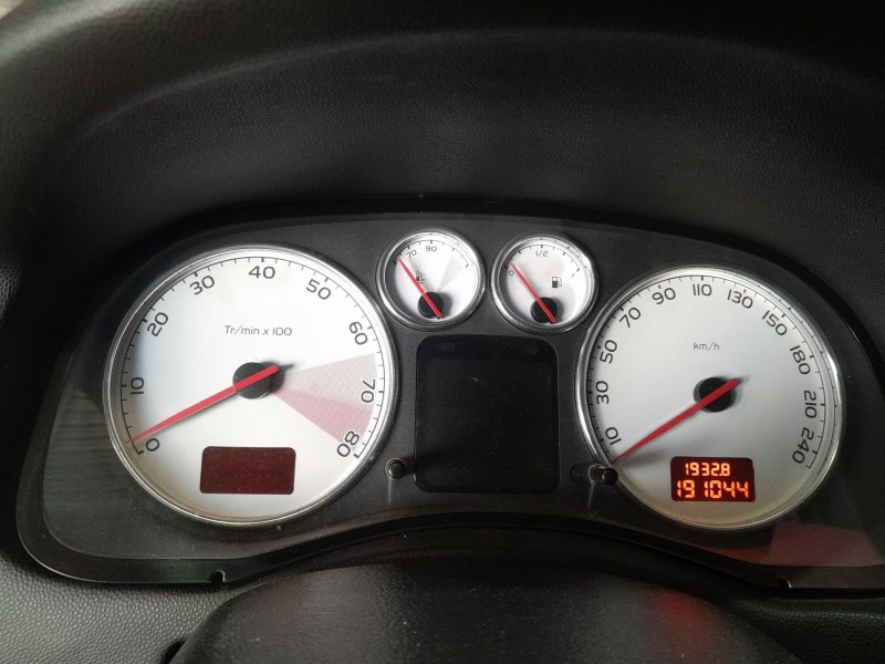 peugeot 307 cc (3b) del año 2004