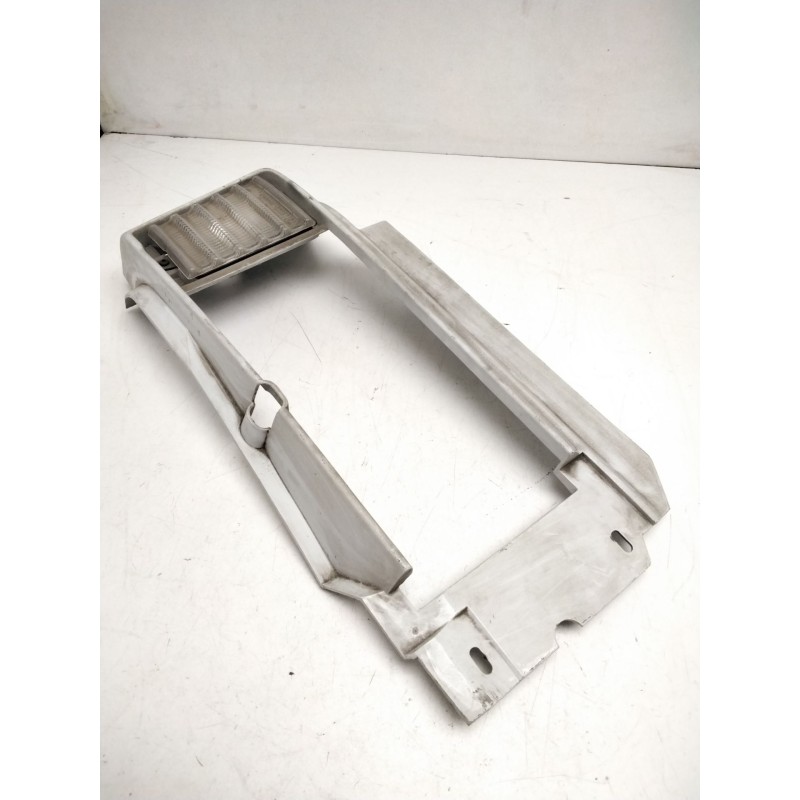 Recambio de cerquillo faro derecho para renault trafic furgón (t_, p_, v_) 2.5 d referencia OEM IAM 5000368208  