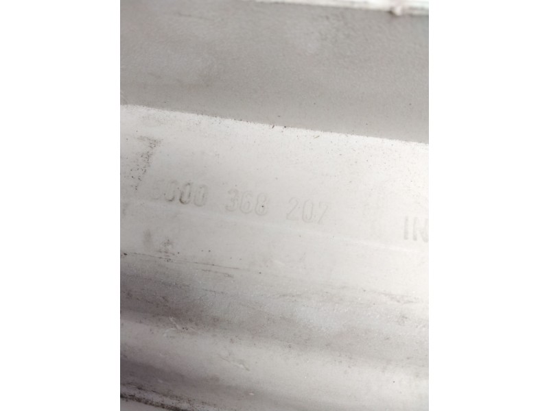 Recambio de cerquillo faro izquierdo para renault trafic furgón referencia OEM IAM 5000368207  