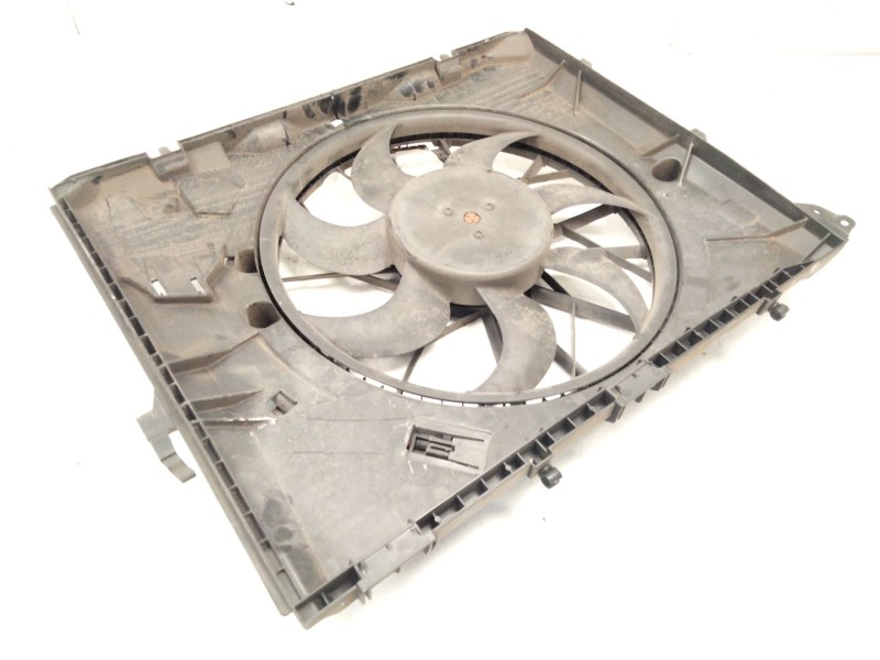 Recambio de electroventilador para bmw 1 (e87) 120 i referencia OEM IAM 7563259 0130303940 