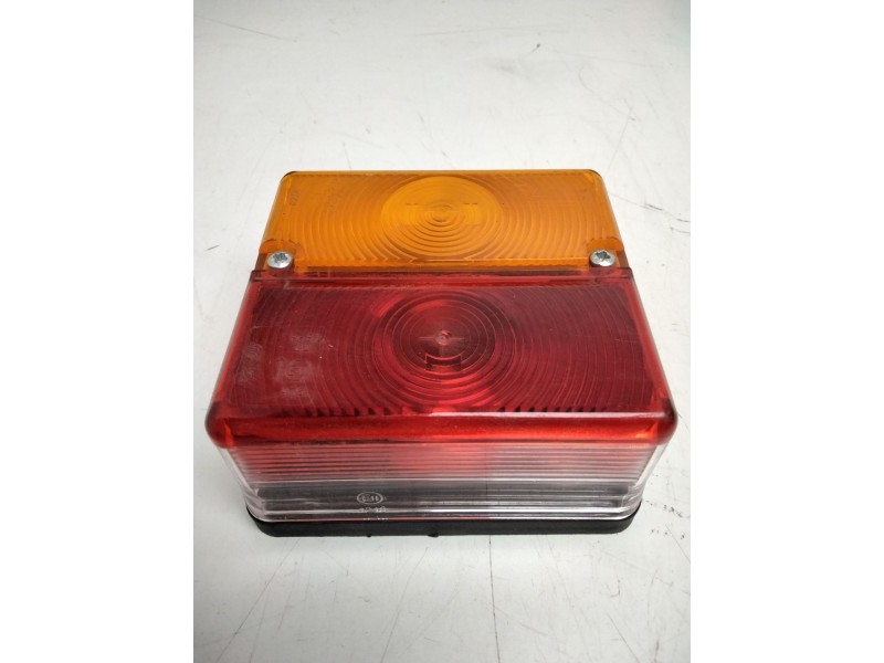 Recambio de piloto trasero izquierdo remolque para magirus-deutz d-series 130d15fl referencia OEM IAM RINDER  