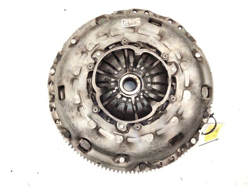 Recambio de kit embrague para volkswagen golf vii (5g1, bq1, be1, be2) 2.0 tdi referencia OEM IAM 04L141015  