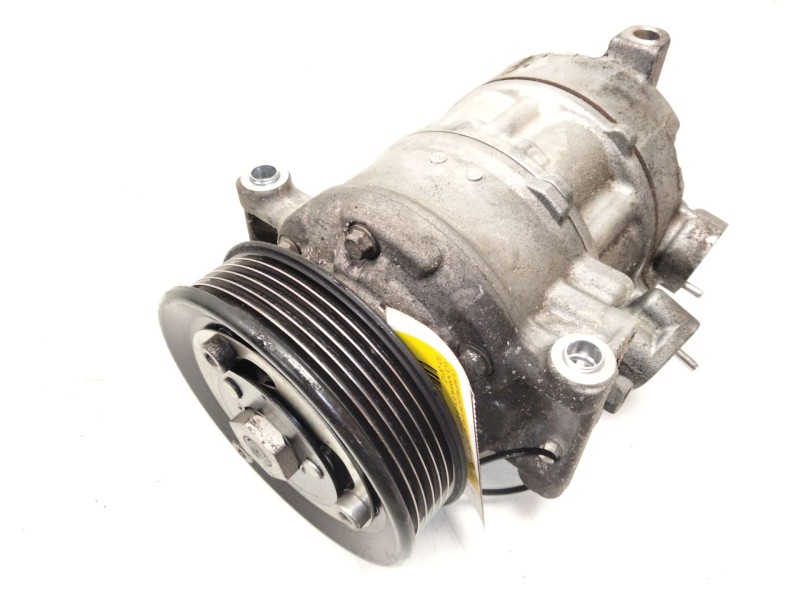 Recambio de compresor aire acondicionado para volkswagen golf vii (5g1, bq1, be1, be2) 2.0 tdi referencia OEM IAM 5Q0816803  