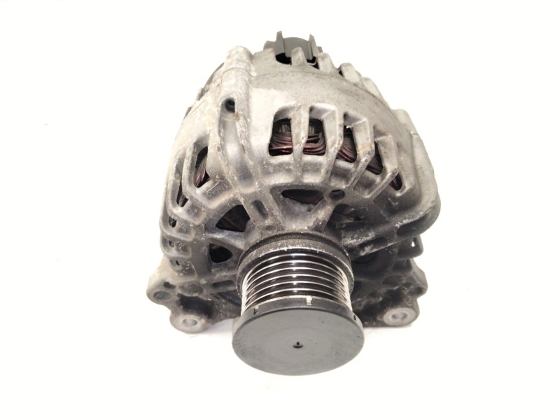 Recambio de alternador para volkswagen golf vii (5g1, bq1, be1, be2) 2.0 tdi referencia OEM IAM 03L903023  