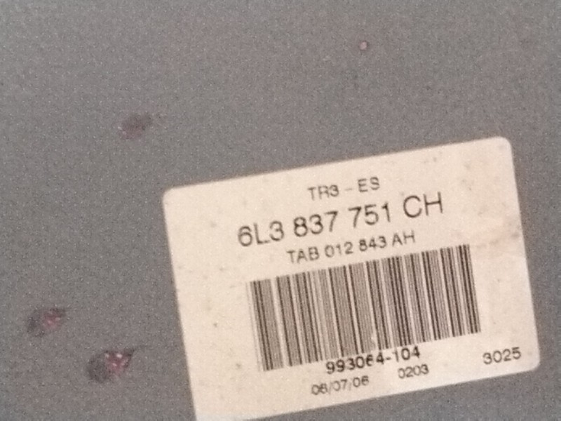 Recambio de elevalunas delantero izquierdo para seat ibiza iii (6l1) 1.9 tdi referencia OEM IAM 6L3837755  
