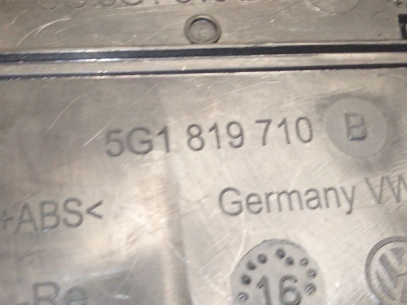 Recambio de aireador derecho para volkswagen golf vii (5g1, bq1, be1, be2) 2.0 tdi referencia OEM IAM 5G1819710  